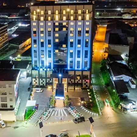 Krystal Palace Douala Exterior foto