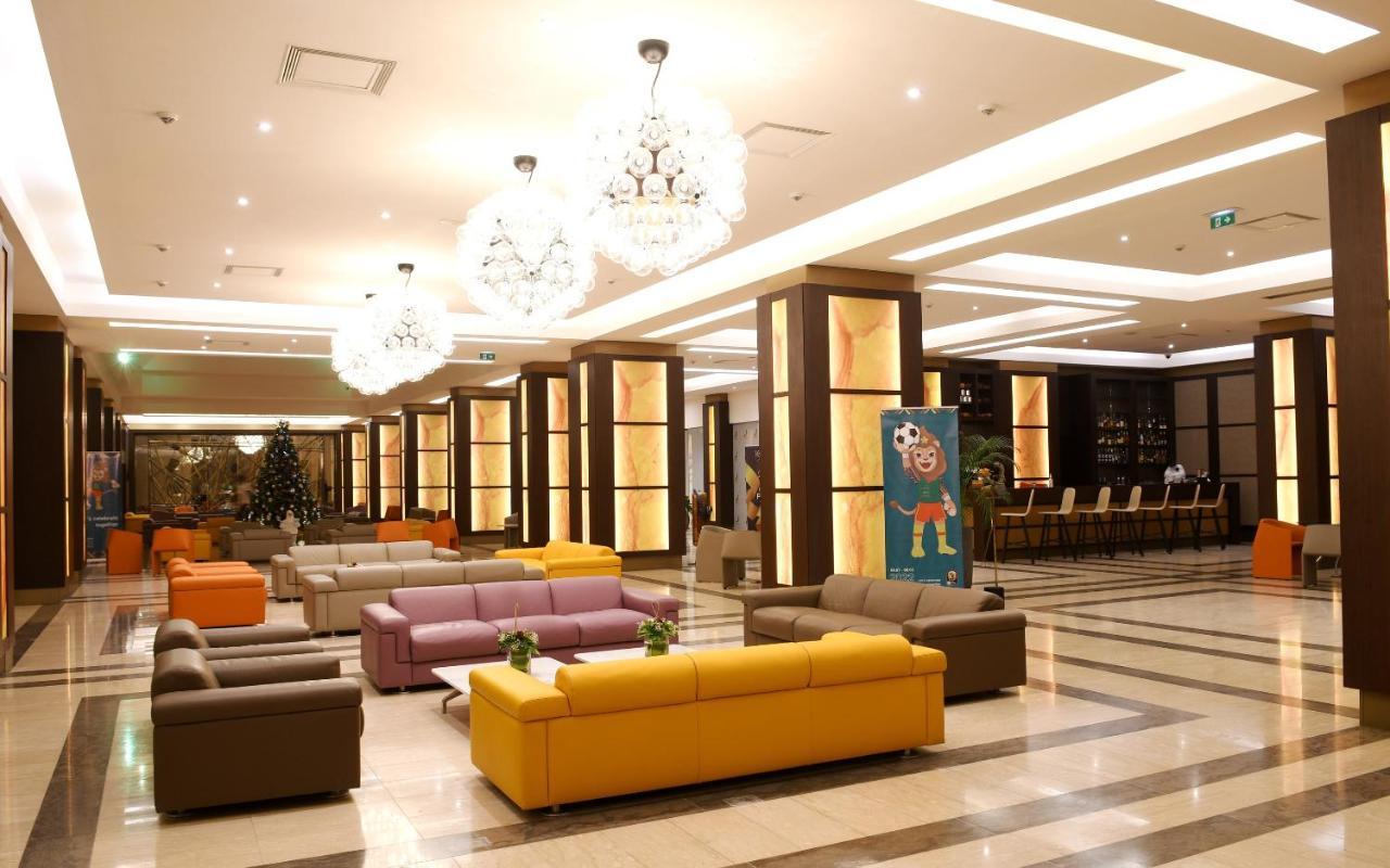 Krystal Palace Douala Exterior foto