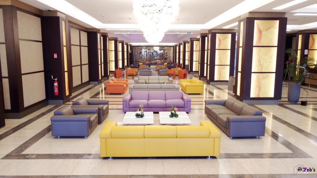 Krystal Palace Douala Exterior foto